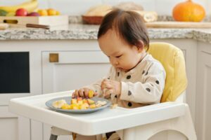 Best BLW foods for introducing solids to babies